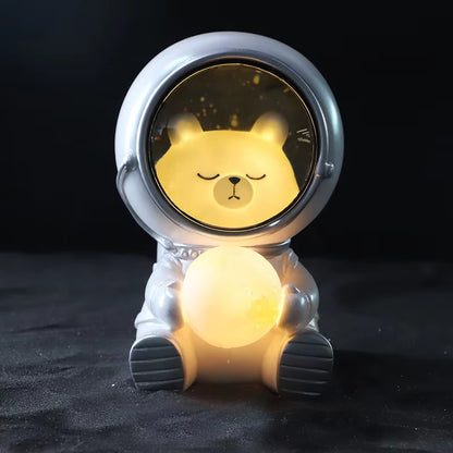 Astronaut Night Light Charge LED Galaxy Guardian Pet Astronaut USB Night Light Bedroom Decoration Star Kids Birthday Gift