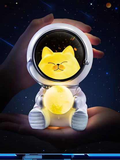 Astronaut Night Light Charge LED Galaxy Guardian Pet Astronaut USB Night Light Bedroom Decoration Star Kids Birthday Gift